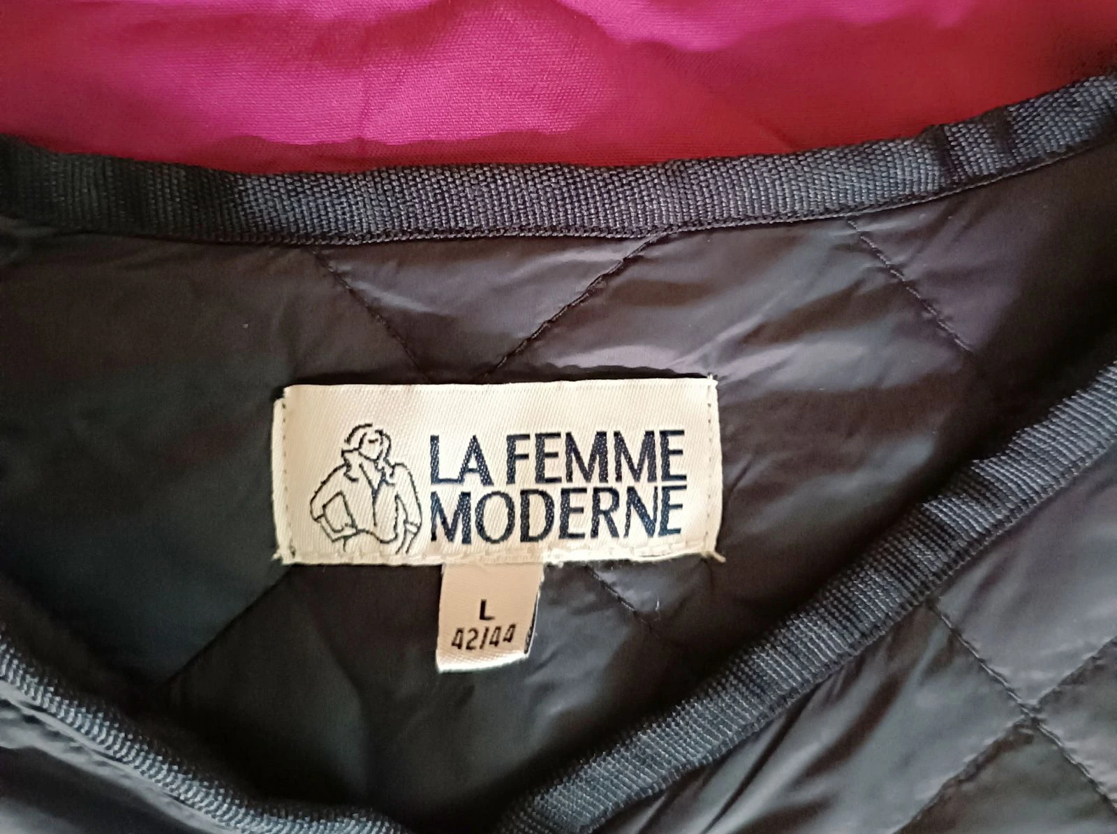 Sleeveless down jacket size L – photo 3